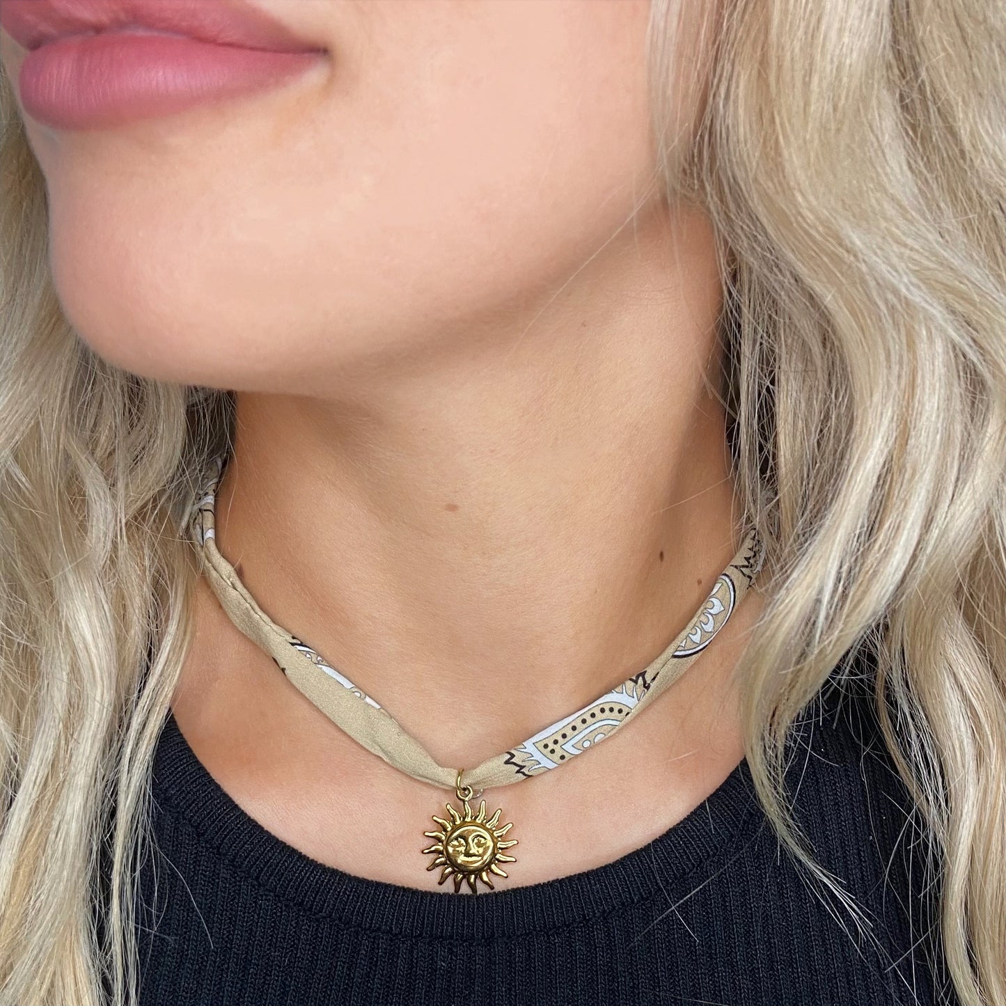 Collana Bandana Sole